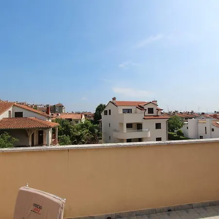 Διαμέρισμα Lora *