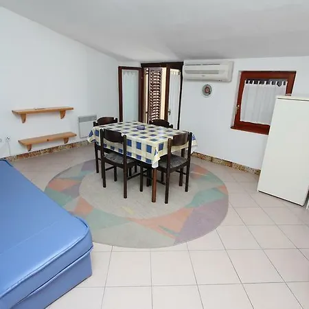 Apartman Lora